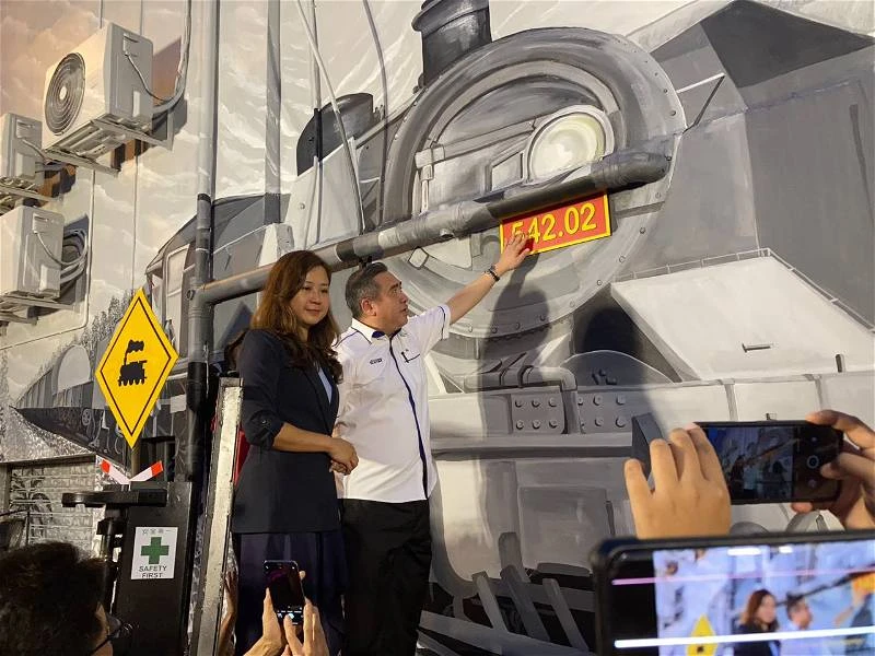 陸兆福:昔加末雙軌電動火車 預計10月初投入服務