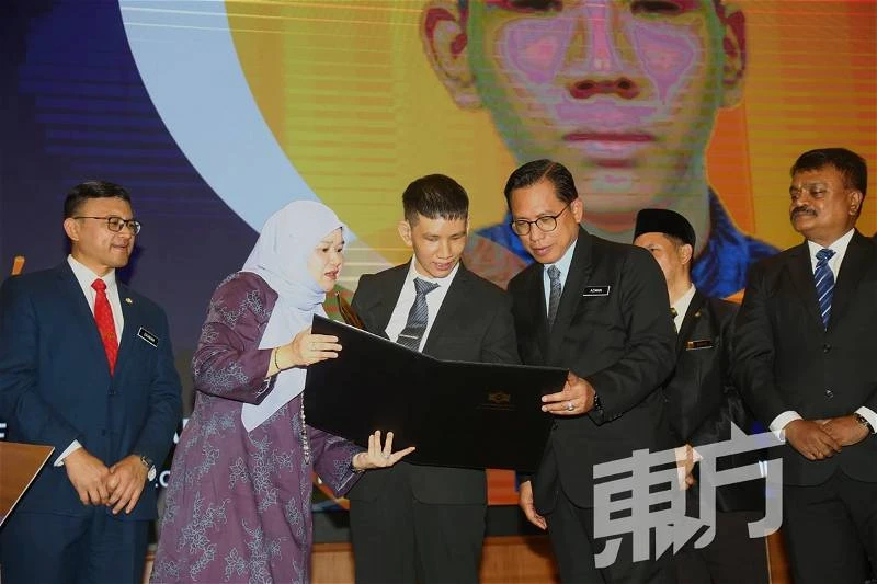 與高教部聯手合作 教育部料明年推優質中六學院