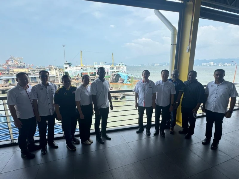 檳舊渡輪船身破漏沉沒 楊順興:已無法修複決定報廢