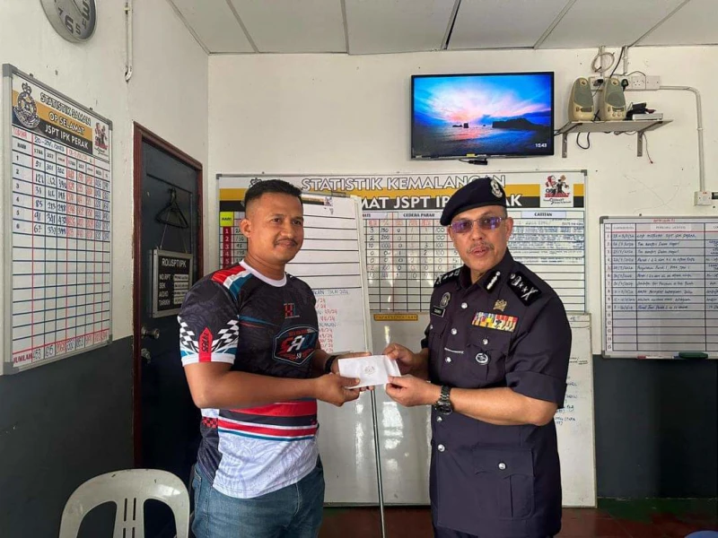 護送途中發生意外 安華捐款助受傷交警