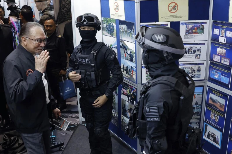 安華宣布撥款1億 改善北馬3州邊境安全設施